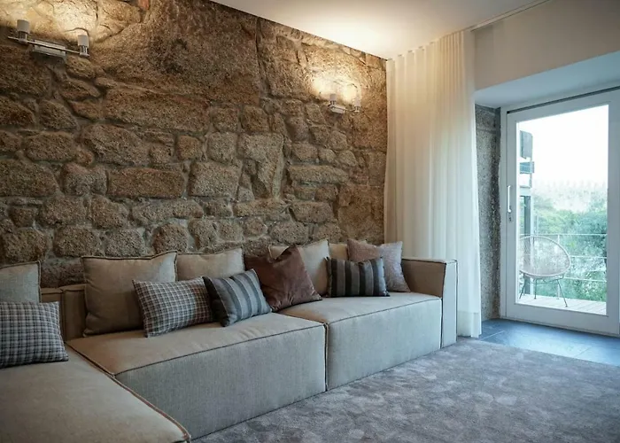 In - D. Hugo 23 Apartamento Oporto