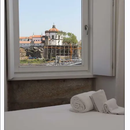 Appartement In - D. Hugo 23 *