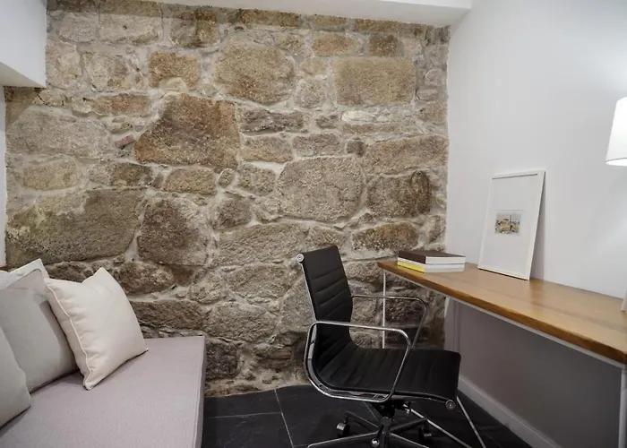 In - D. Hugo 23 פורטו