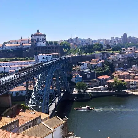 In - D. Hugo 23 Lejlighed