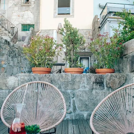 In - D. Hugo 23 Apartment