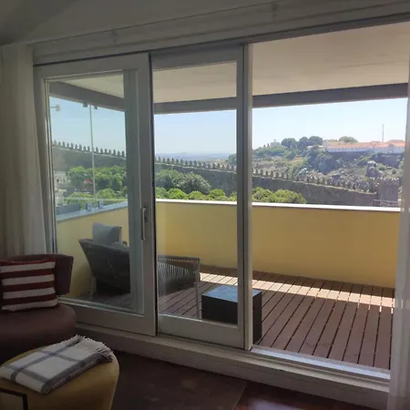 In - D. Hugo 23 Apartment Porto