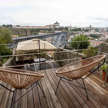 Apartment In - D. Hugo 23 *