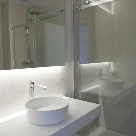 Apartment In - D. Hugo 23